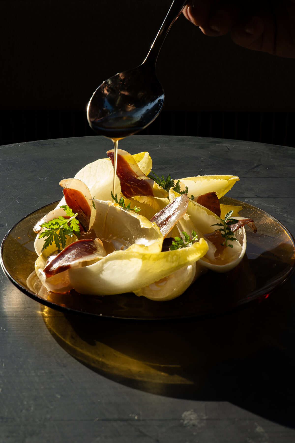Endives, prosciutto et gel au miel